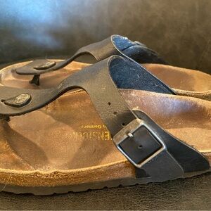 Birkenstock Black Gizeh Sandals